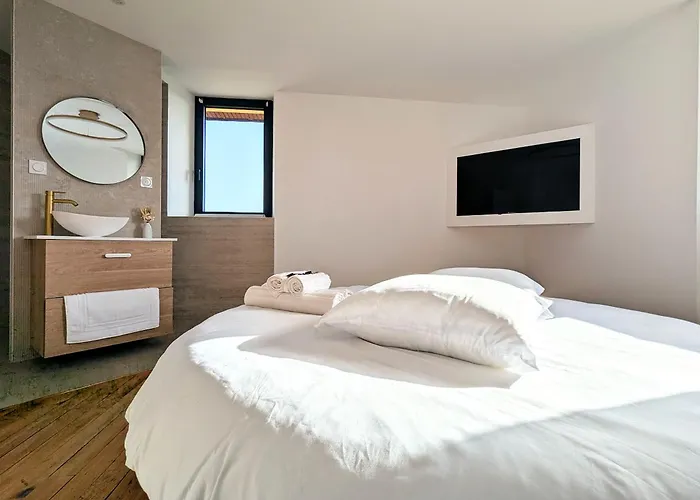 Laurca فيلة أوش